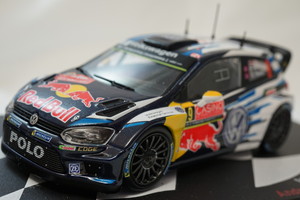 98 フォルクスワーゲン・ポロR WRC (2015)_009.jpg